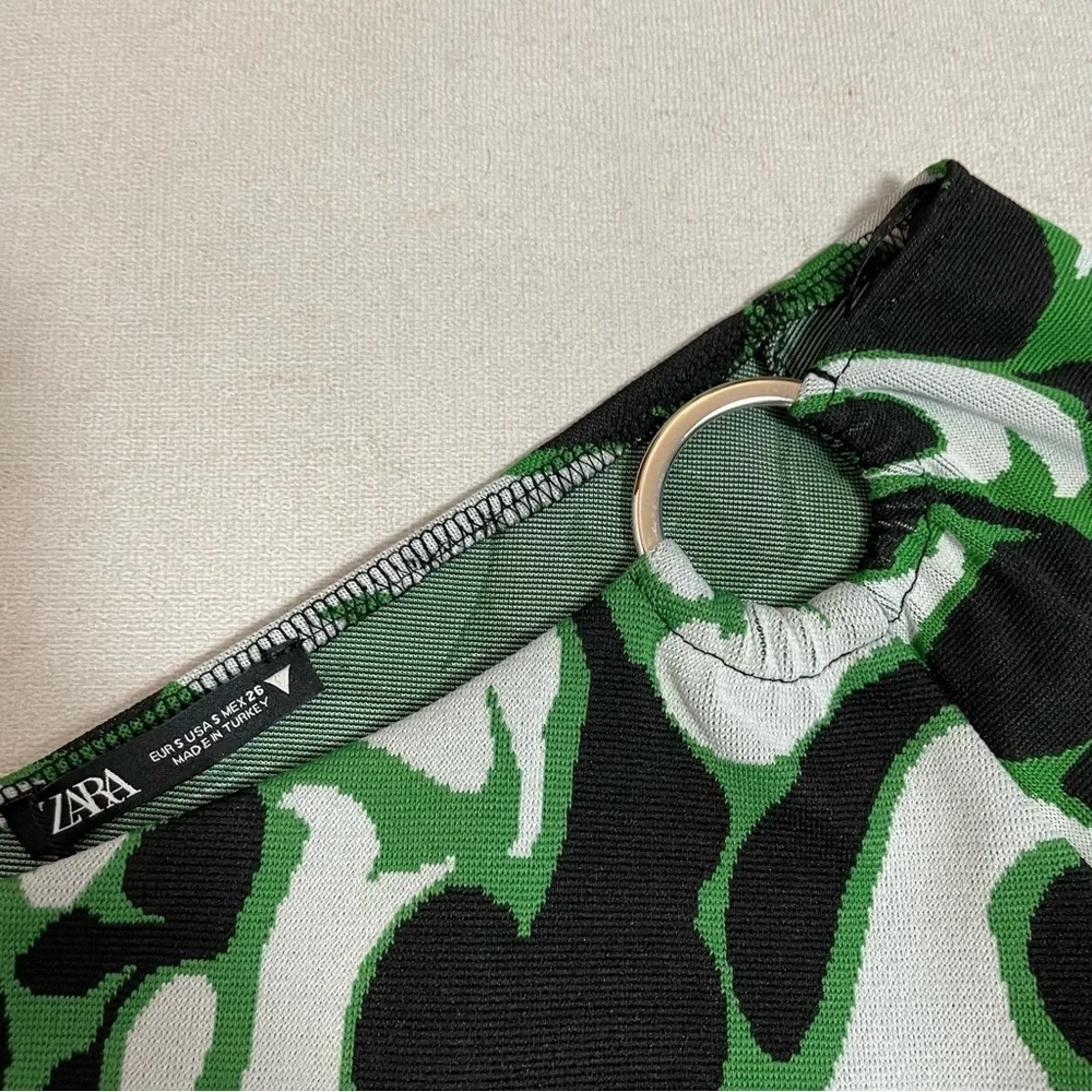 NWT New ZARA Asymmetrical Green Black Jacquard One Sleeve Top Size S